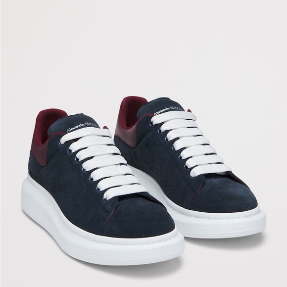 Alexander McQueen Men's Dark Blue and Burgundy Sneakers